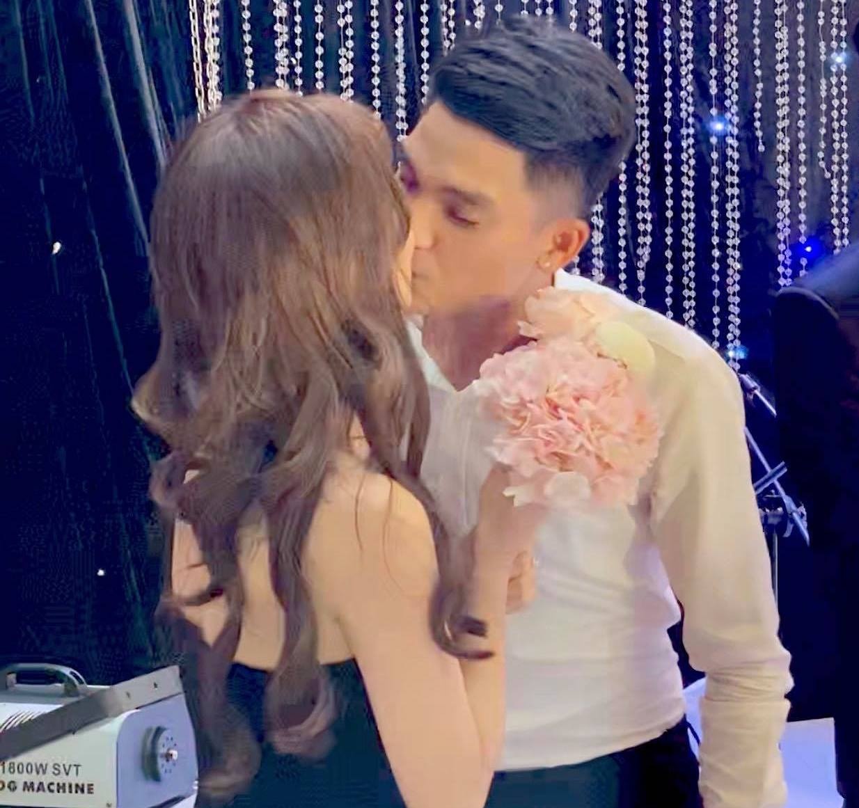 Mac Van Khoa du dam cuoi Duy Manh anh 2