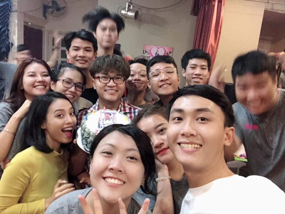 hoc tro cua Hong Van qua doi anh 1