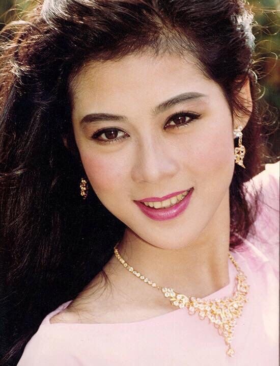 Cuoc song cua Diem Huong anh 3