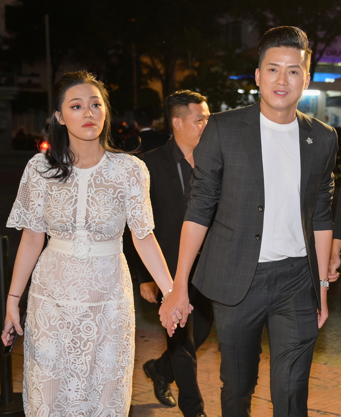 Quách Ngọc Tuyên bên vợ kém 10 tuổi ảnh 1 Quach Ngoc Tuyen ben vo kem 10 tuoi anh 1