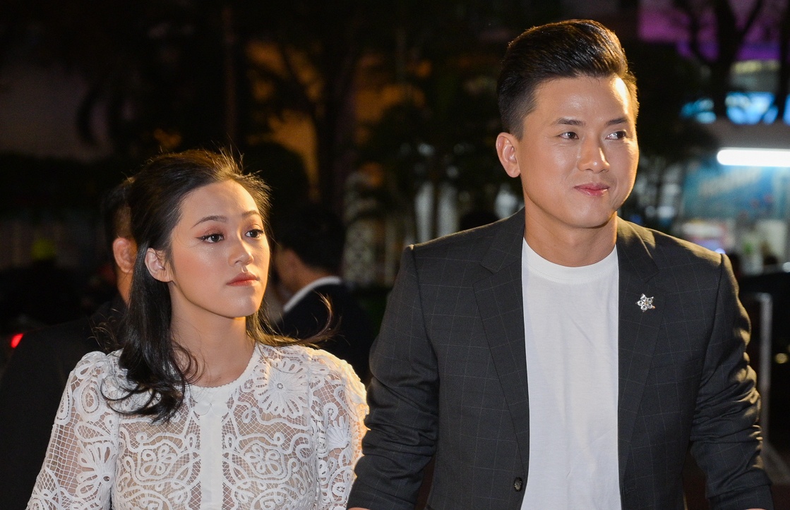 Quach Ngoc Tuyen xuat hien cung ban gai kem 10 tuoi hinh anh