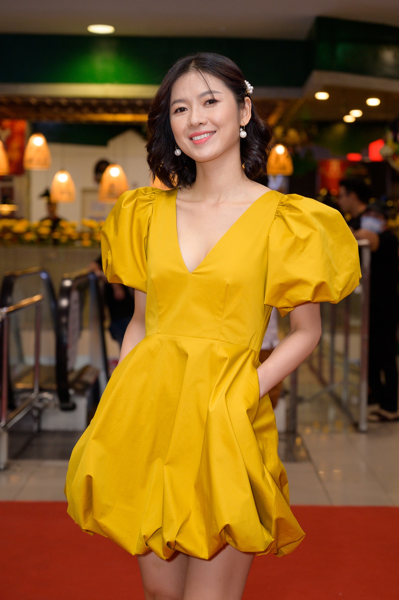 Thu Trang khac la anh 2