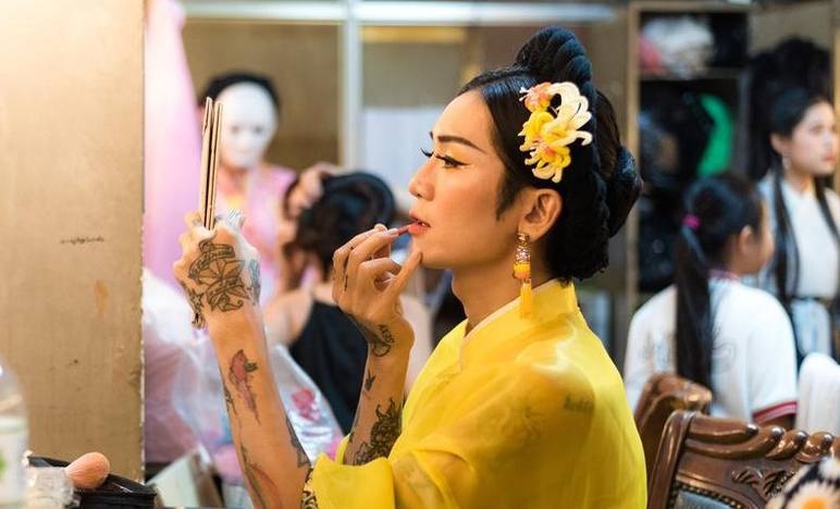 San khau The gioi Tre dong cua lan thu hai hinh anh