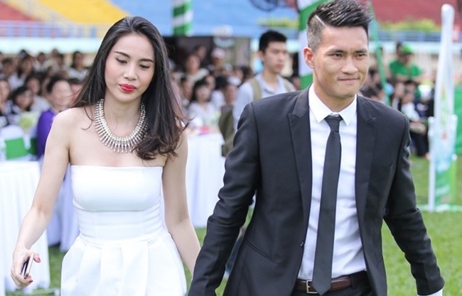 Nhung cap sao Viet cham lam tu thien hinh anh