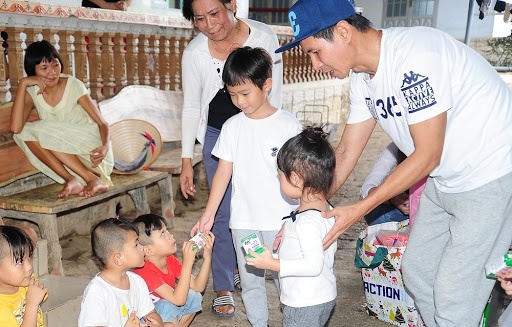 sao Viet hanh phuc va cham tu thien anh 4