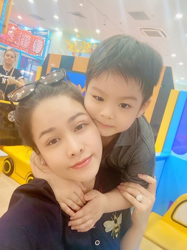 Nhat KIm Anh thang kien chong cu anh 1