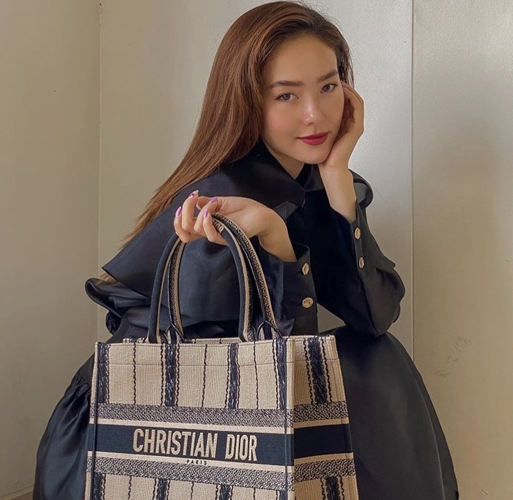 Minh Hang sut can anh 8