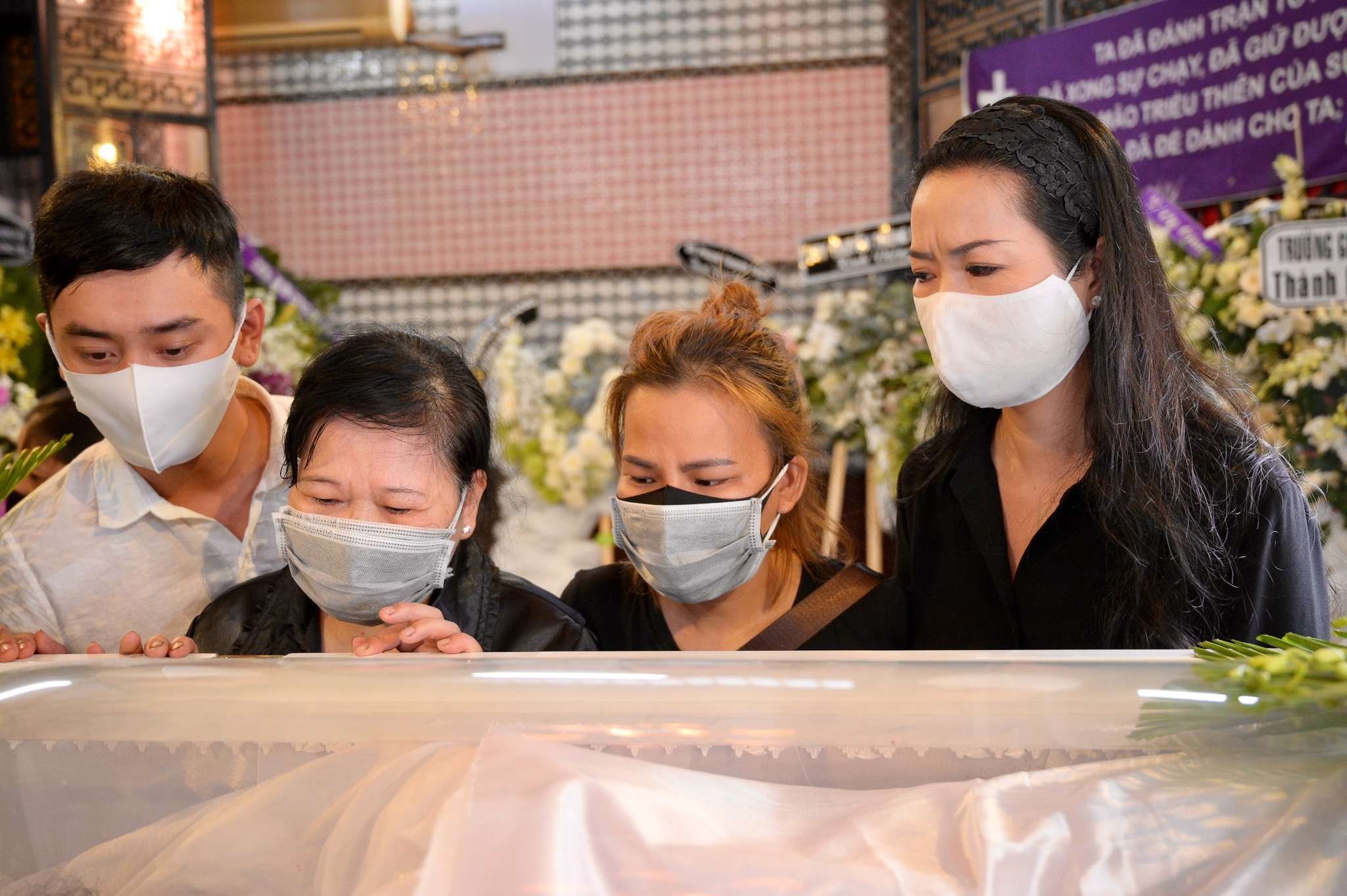 Mai Phuong qua doi anh 2