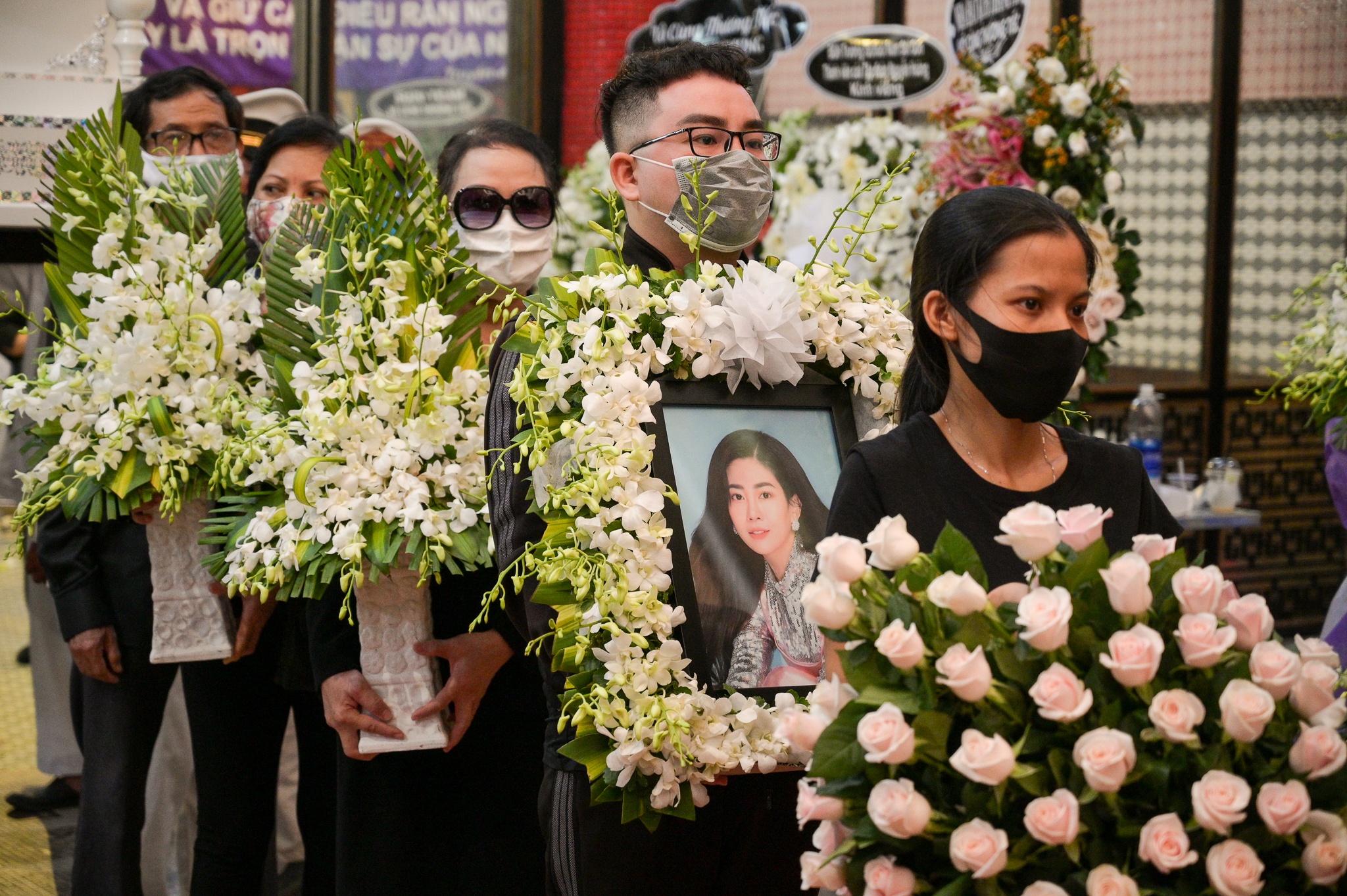 Mai Phuong qua doi anh 9