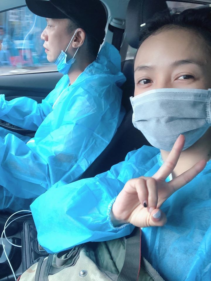 Le Be La mac goi cam anh 2