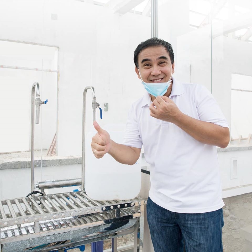 Quyen Linh thich lam o sin anh 1