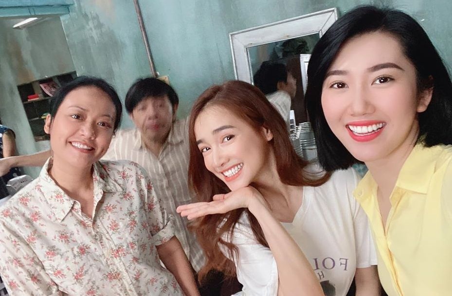 Thuy Ngan choi voi Nha Phuong anh 2