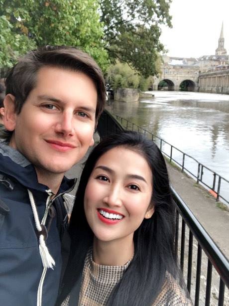 Quỳnh Lam được bạn trai Tây cầu hôn ảnh 3 Quynh Lam duoc ban trai Tay cau hon anh 3