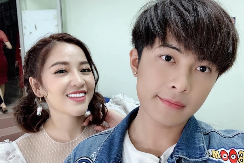 Puka cuoi guong khi Dai Nghia nhac den Gin Tuan Kiet hinh anh