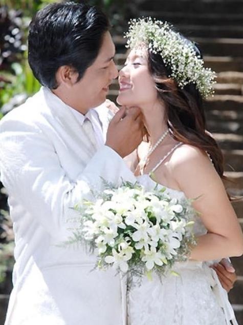 Thanh Thuy Duc Thinh ky niem 12 nam cuoi anh 12