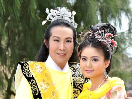 trao 30 huy chương ở giải cải lương ảnh 2 trao 30 huy chuong o giai cai luong anh 2