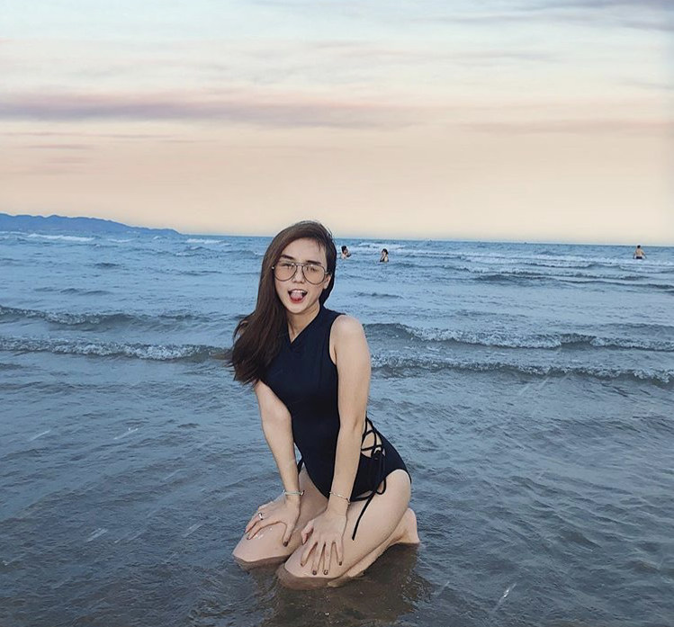 Cuoc song cua Hoai Lam va vo anh 2