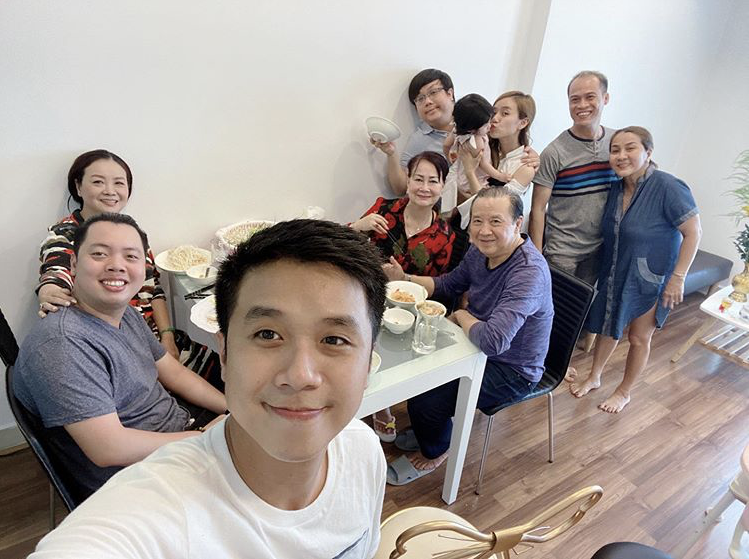 Cuoc song cua Hoai Lam va vo anh 6