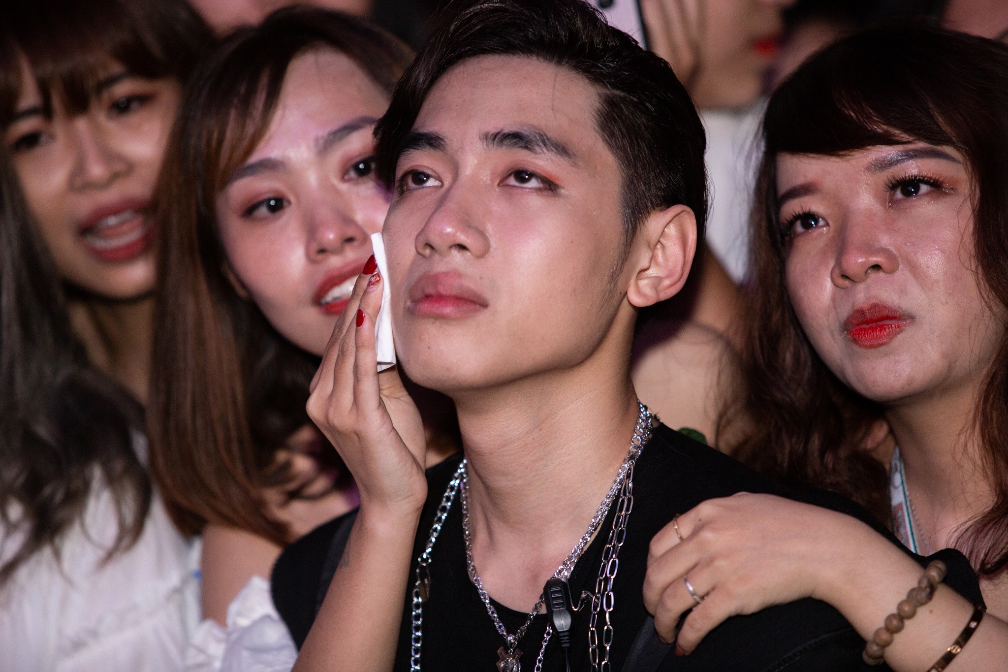 K-ICM khoc trong dem nhac anh 3