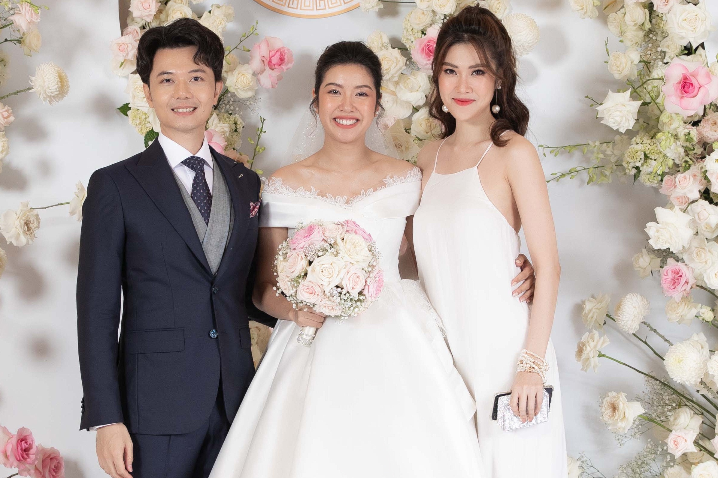 H'Hen Nie, Truong Ngoc Anh du le cuoi A hau Thuy Van hinh anh