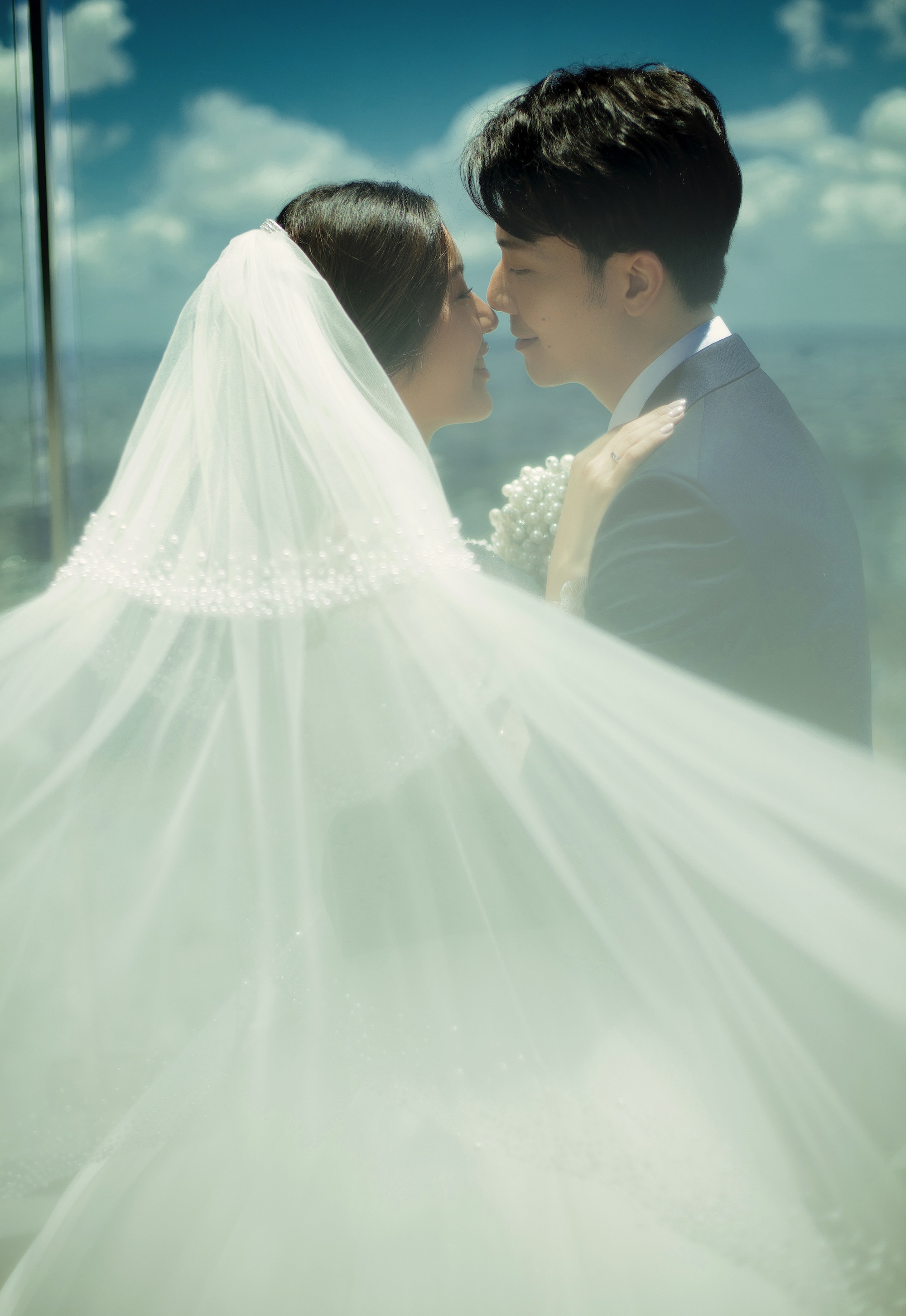 anh cuoi Thuy Van anh 2