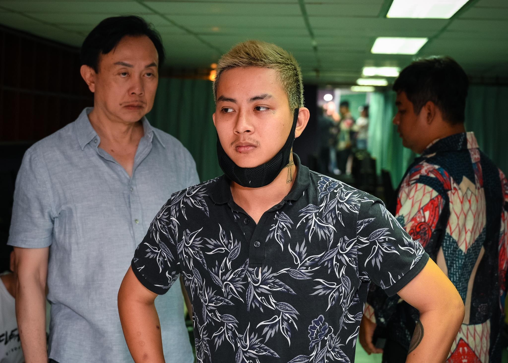 Cuoc song cua quan quan Guong mat than quen anh 2