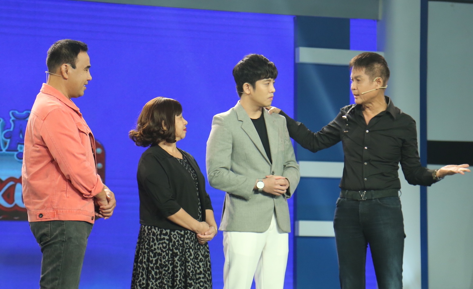 Nam MC 30 tuoi khien Quyen Linh va Le Hoang tranh cai hinh anh