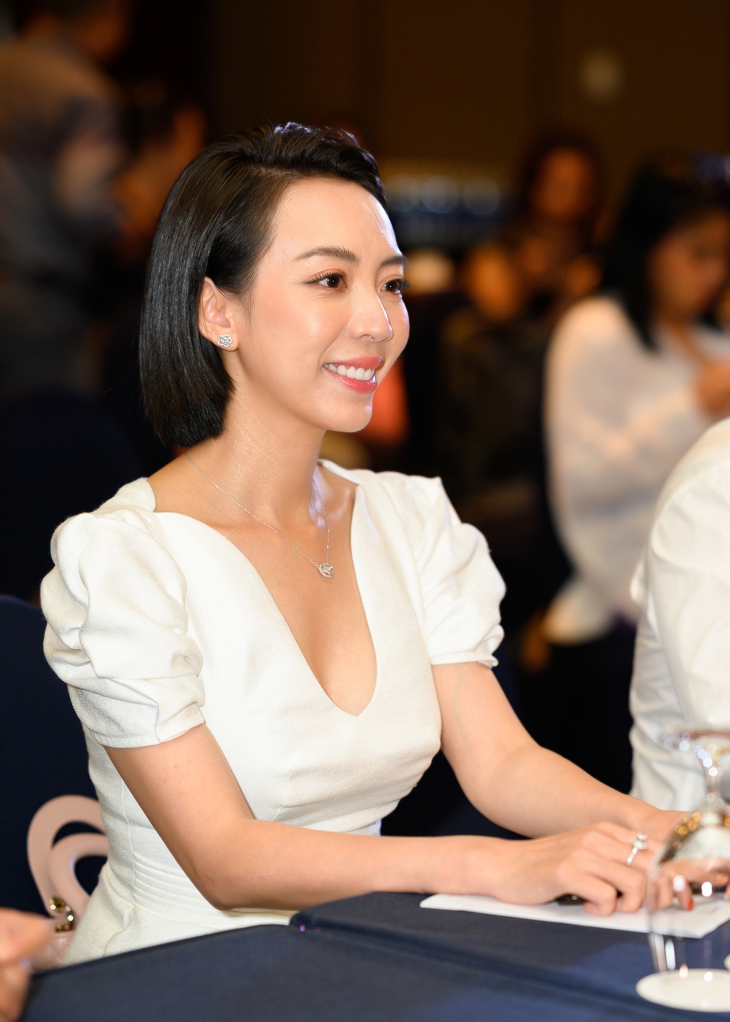 Tien Luat phan doi Thu Trang sinh con anh 1