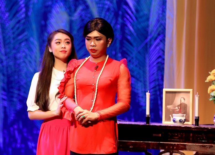 San khau mien Nam dong loat dong cua hinh anh