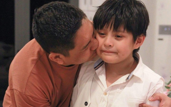 Con trai Duc Thinh bi trom dien thoai hinh anh