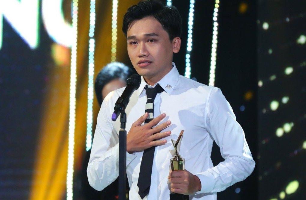 Xuan Nghi: 'Hai lan thi truot dai hoc, toi van khong mat niem tin' hinh anh