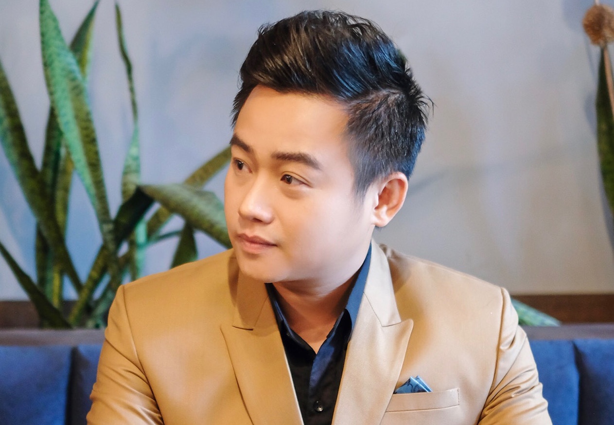 Huu Tin: 'Tung kiet suc khi phai tra no 60 trieu dong moi thang' hinh anh