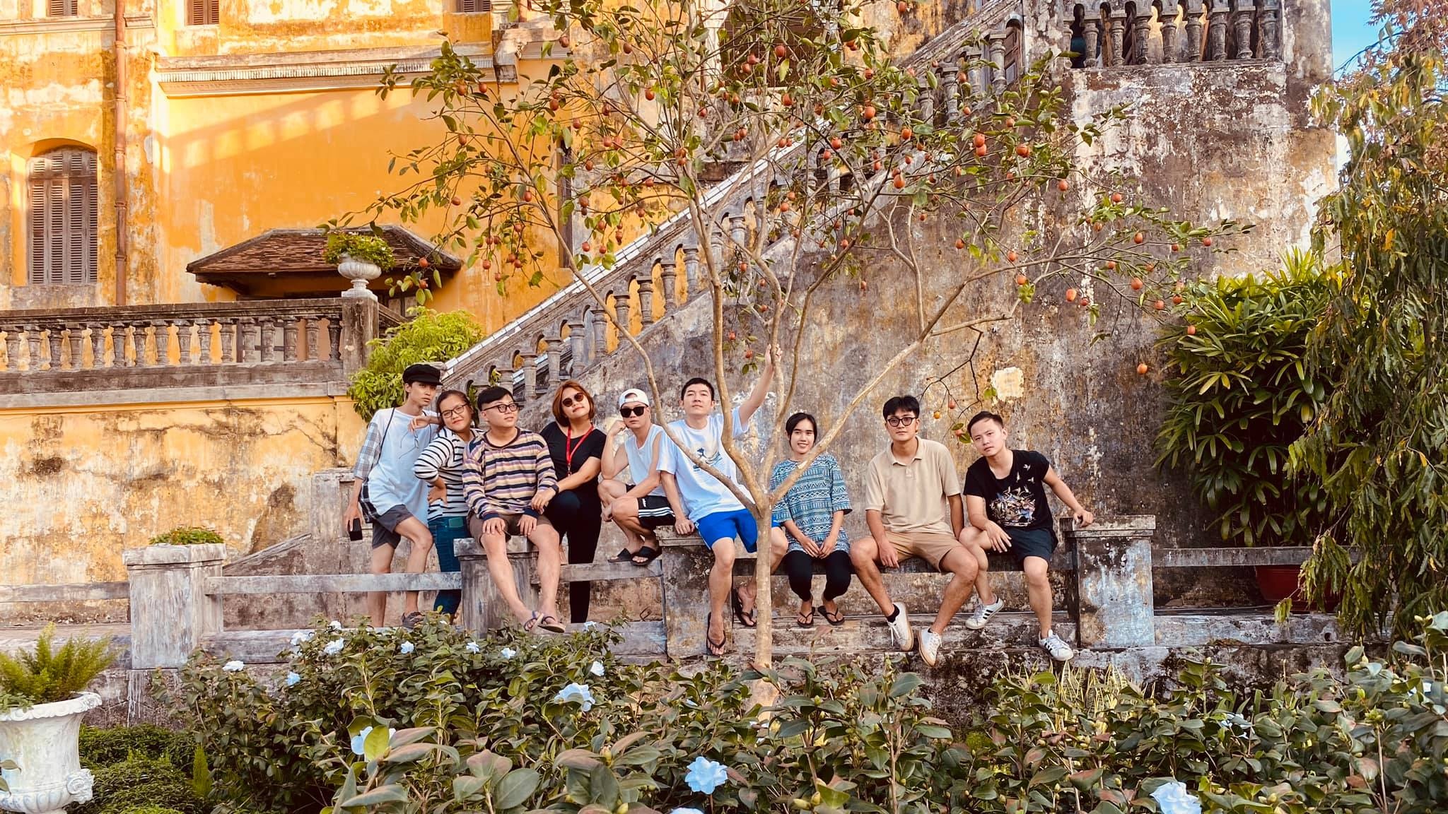 boi canh phim Gai gia lam chieu bi bao xo do anh 2