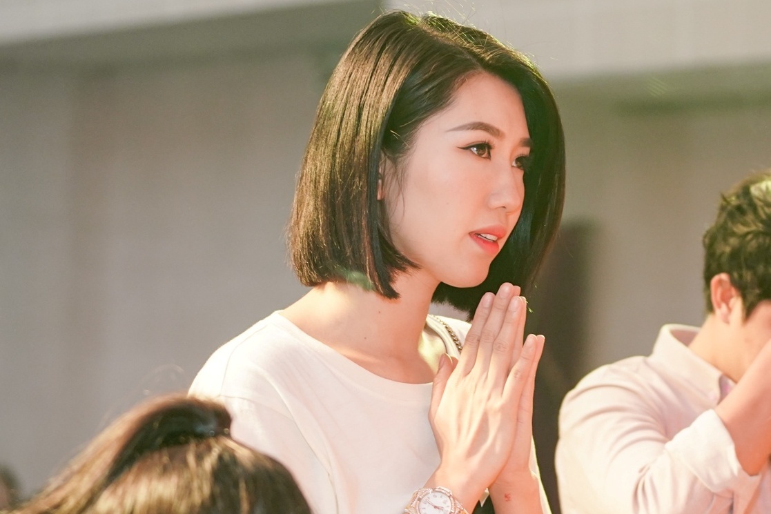 Thuy Ngan, Kaity Nguyen cung To nghe hinh anh