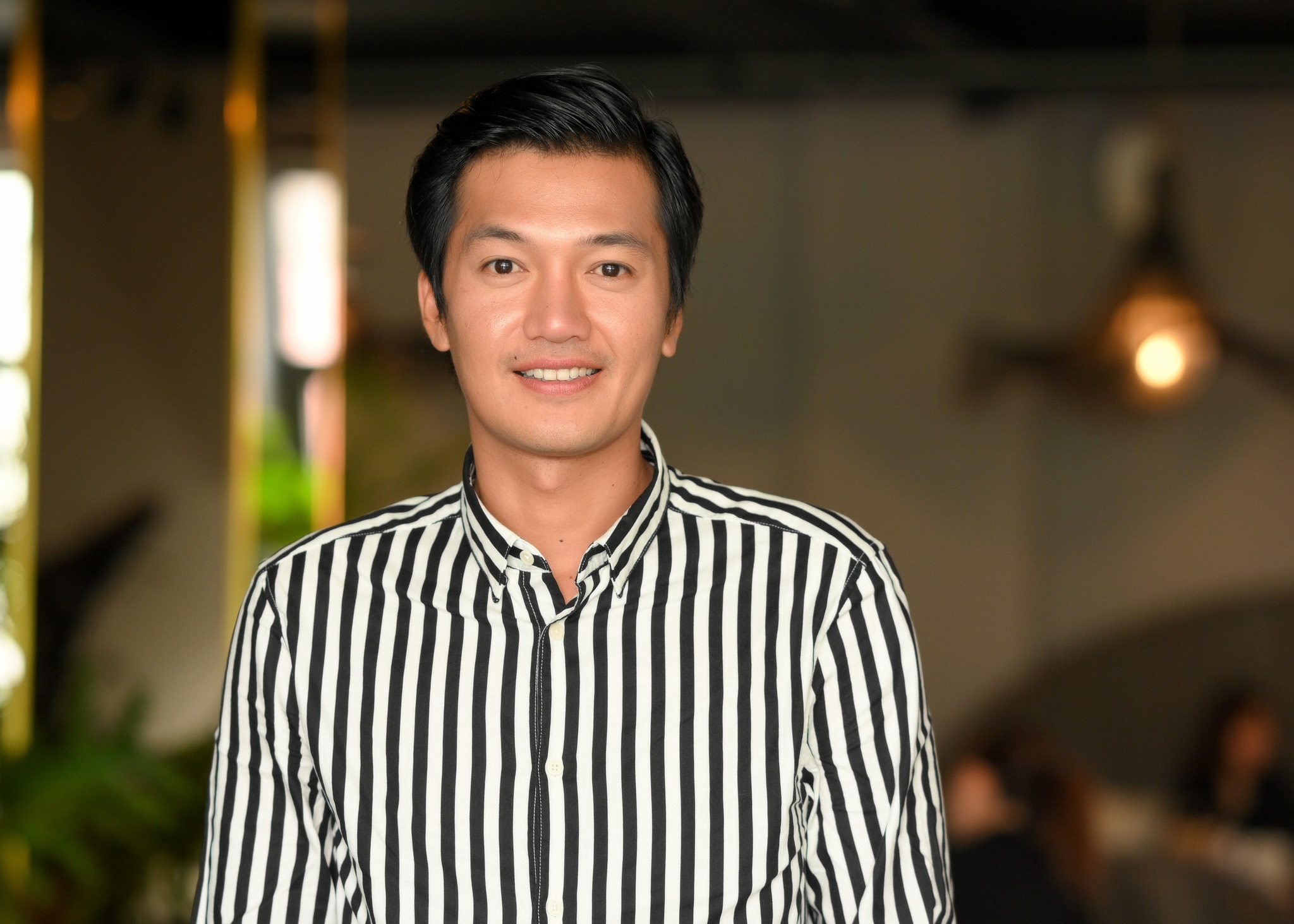 Ho Bich Tram dong canh nong voi Cao Minh Dat anh 2