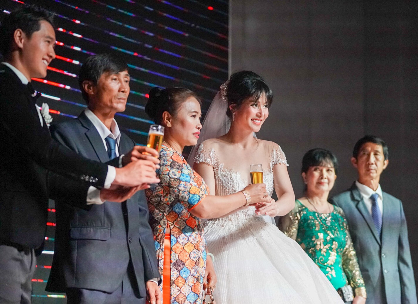 Thao Trang cuoi ban trai kem anh 3