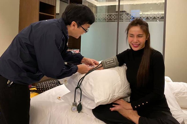 Thuy Tien ra Hue cuu tro anh 2