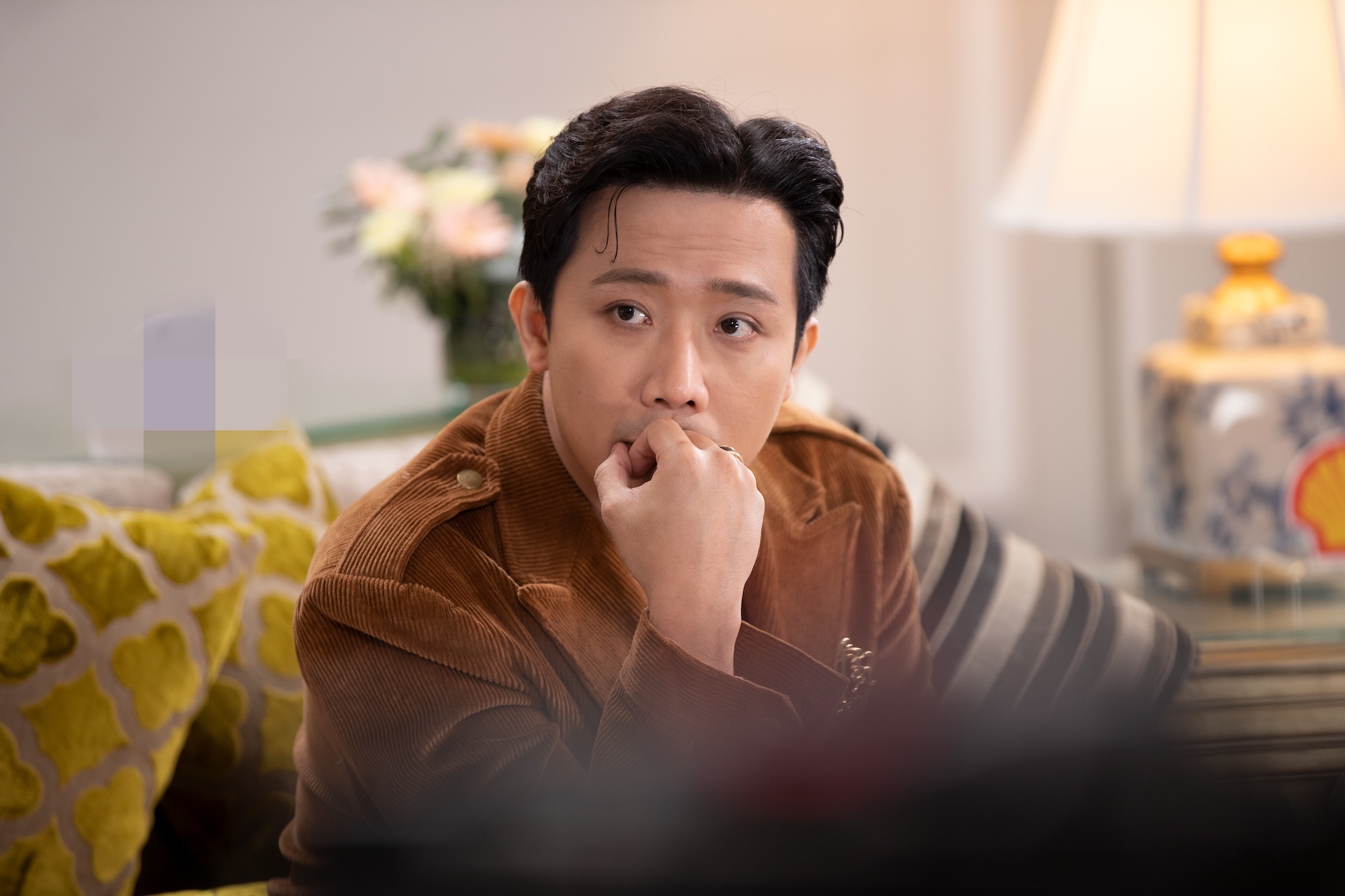 Tran Thanh: 'Khi yeu, toi de moi thu dien ra tu nhien' hinh anh