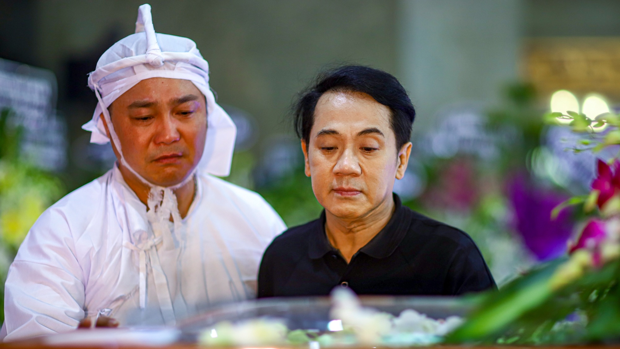 Nghe si Ly Huynh qua doi anh 4