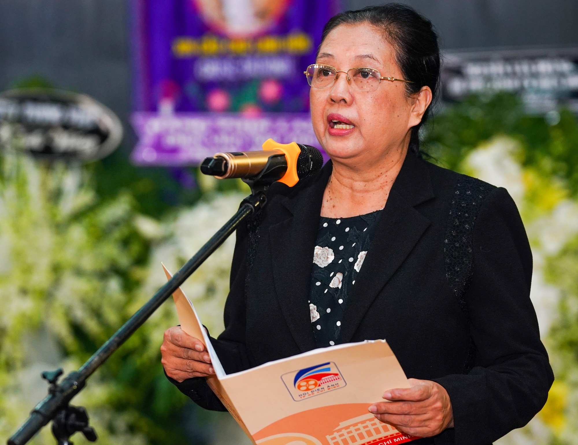 NSND Ly Huynh qua doi anh 10