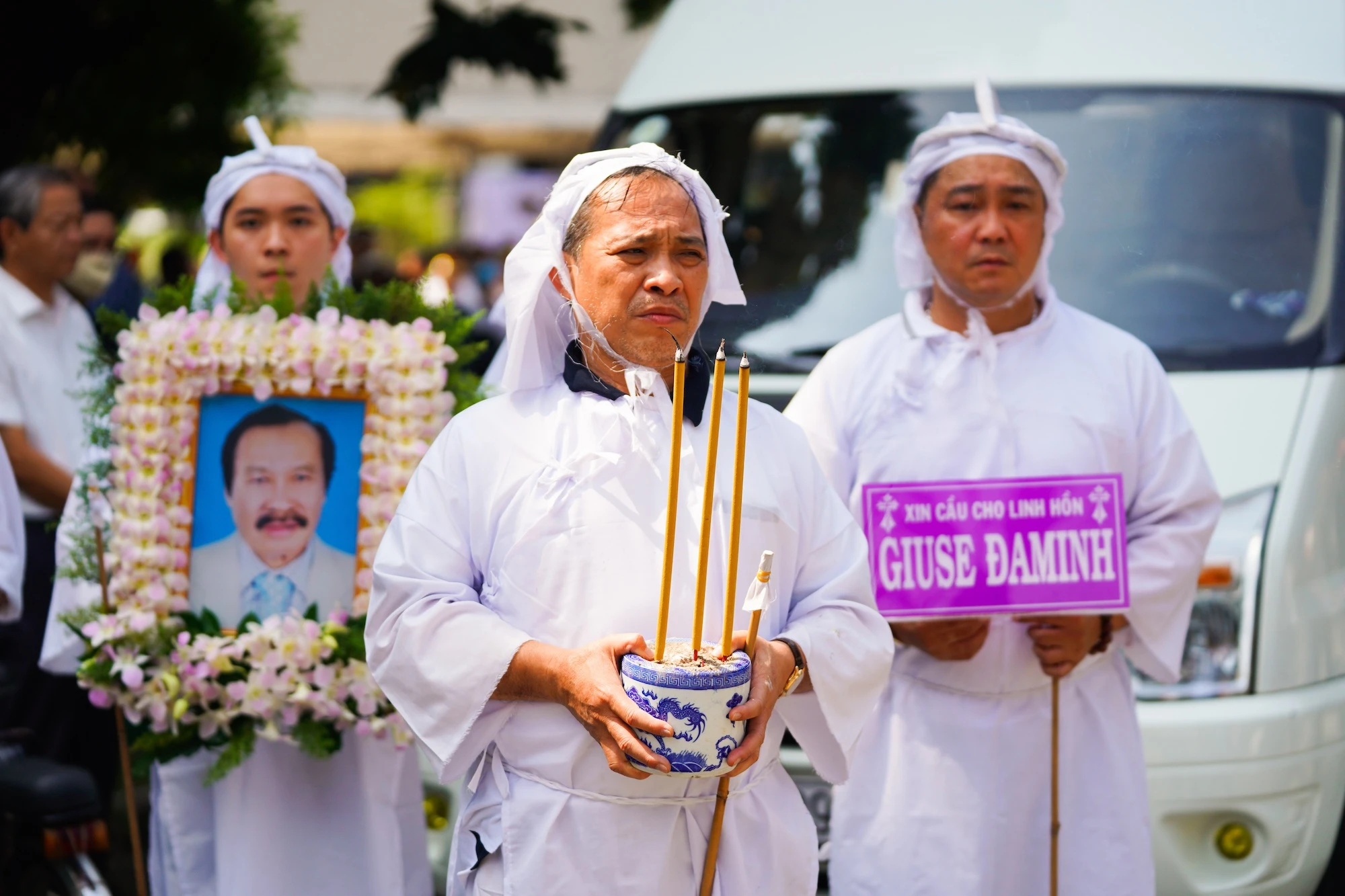 NSND Ly Huynh qua doi anh 12