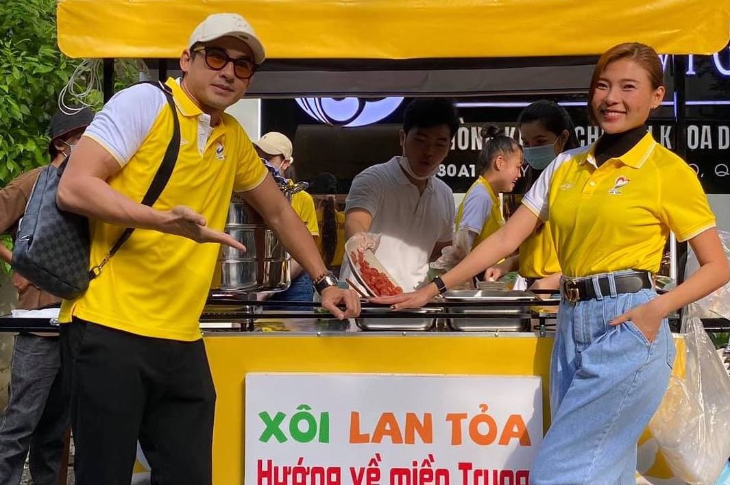 Nghe si ban xoi, di hat de gay quy cuu tro mien Trung hinh anh