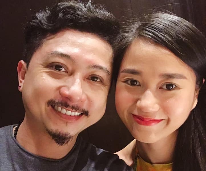 Lam Vy Da bi lap group tay chay anh 1