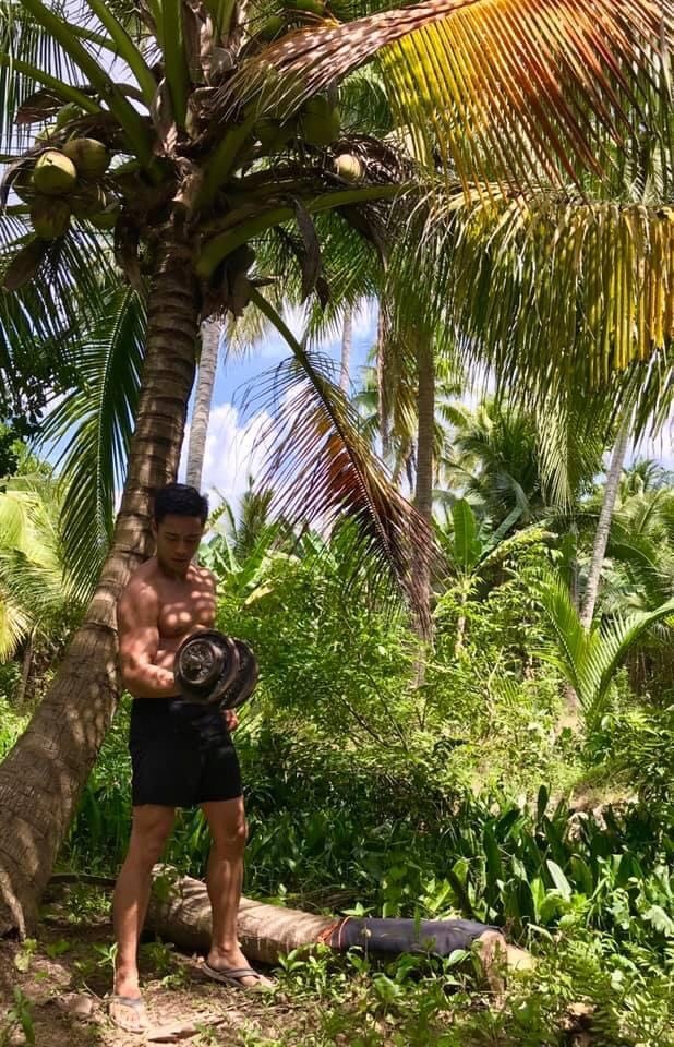 cuoc song cua Linh Son anh 2