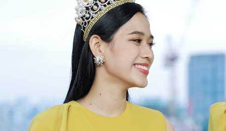 Truong BTC Hoa hau Viet Nam 2020 noi ve tin uu ai Do Thi Ha hinh anh