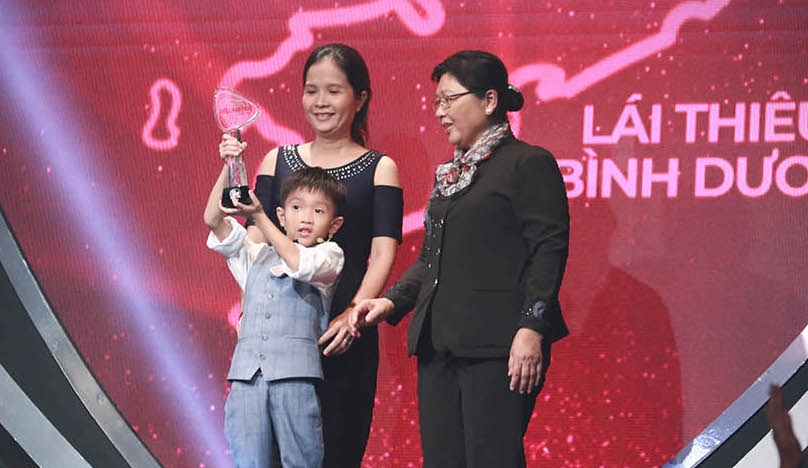 Cau be 7 tuoi o Sieu tri tue tap 2 anh 2