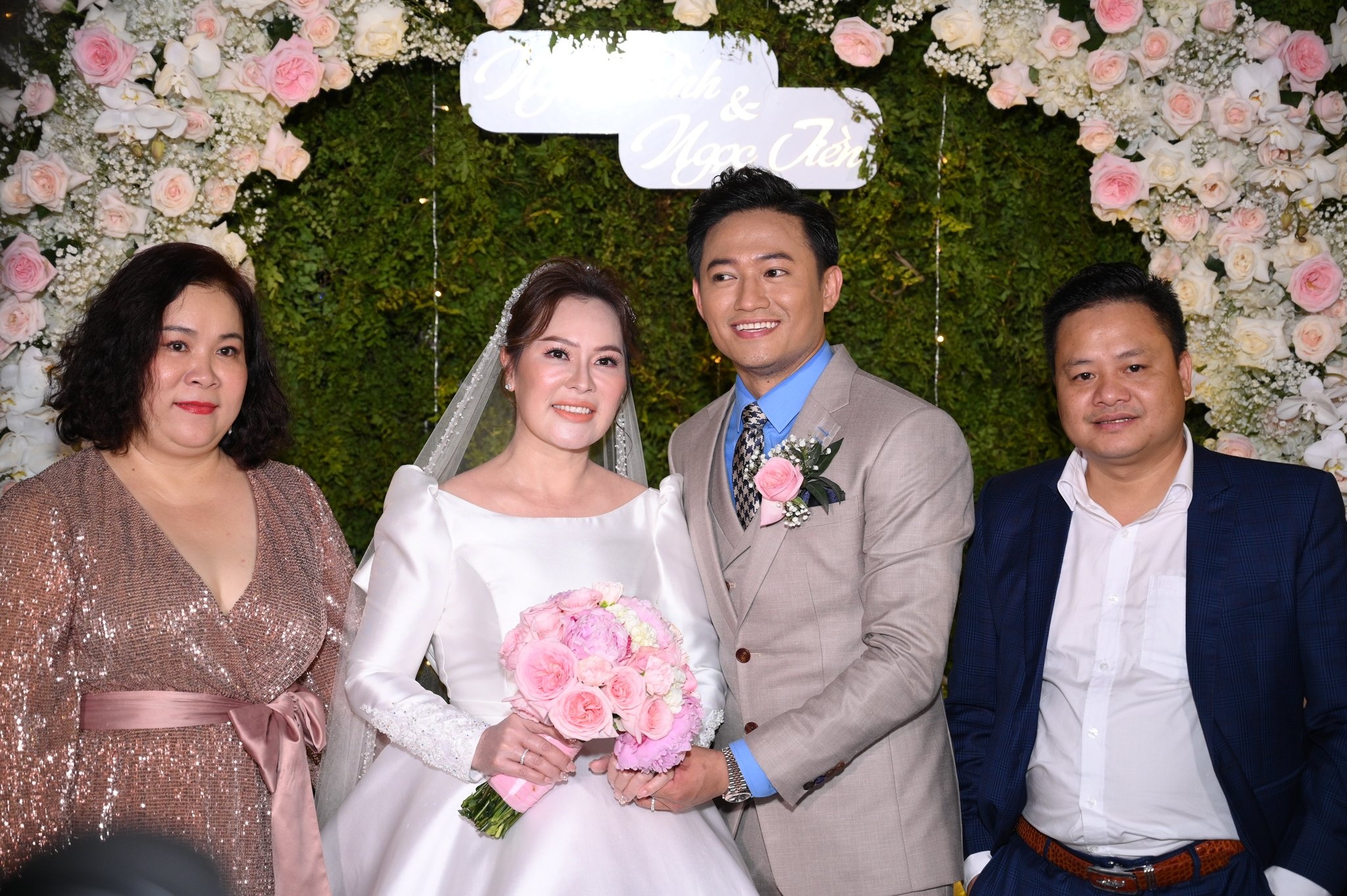 Dam cuoi Quy Binh anh 5