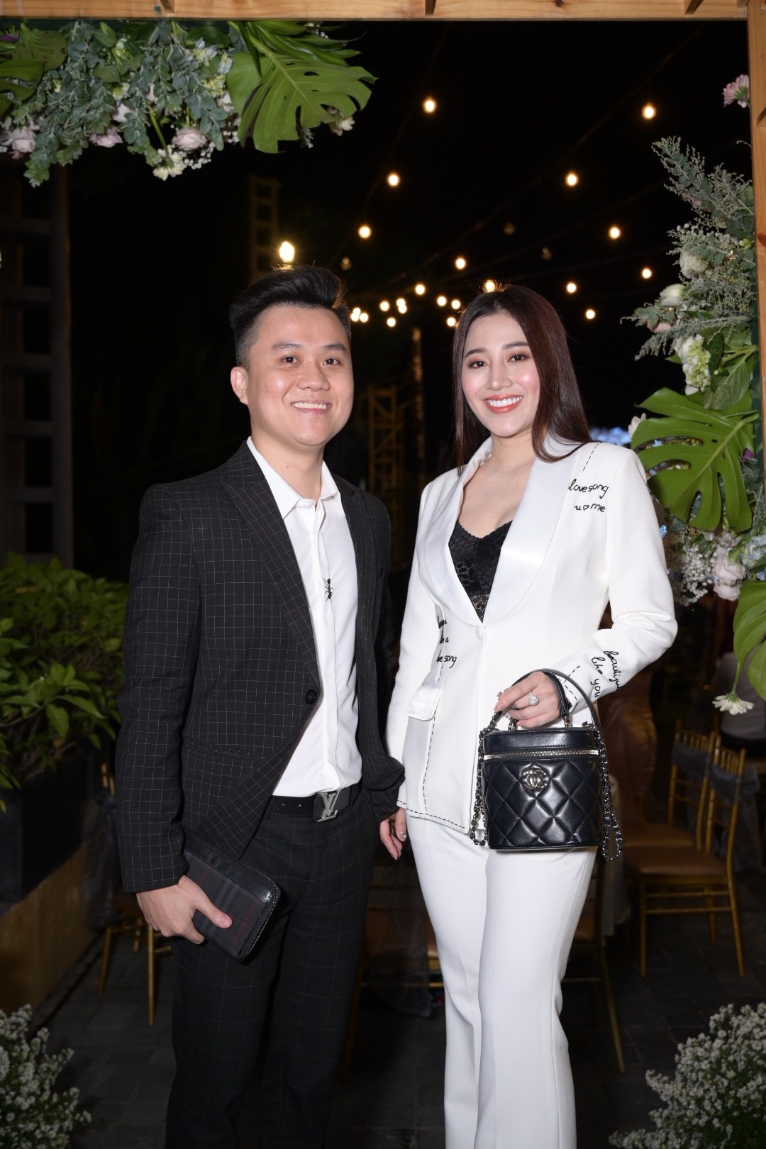 Dan sao du dam cuoi Quy Binh anh 10