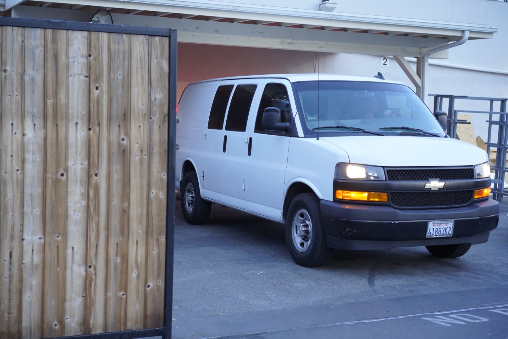 Người thân nhận thi hài Chí Tài ảnh 2 Nguoi than nhan thi hai Chi Tai anh 2