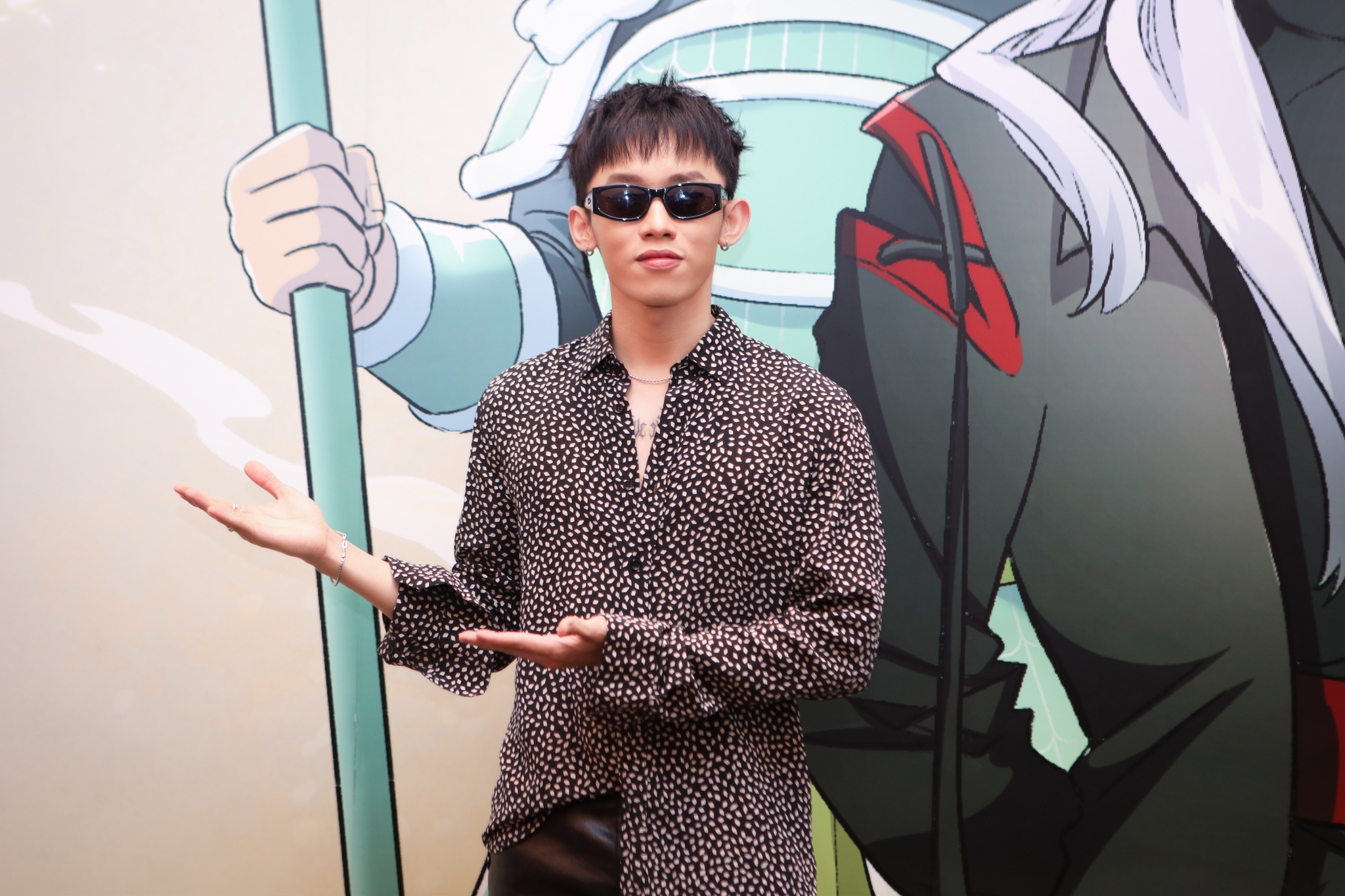 Son Tung ra mat truyen tranh Lac troi anh 8